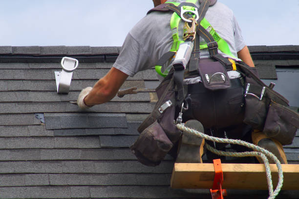 Best Flat Roof Repair Services  in Omak, WA